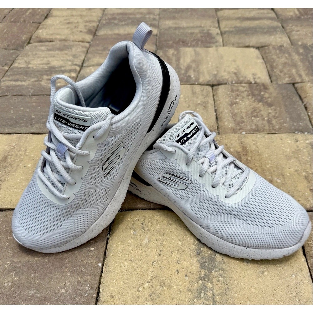 Sketchers Women's 8M Sketch-Air Dynamight - So Sleek Lite-Weight Memory Foam